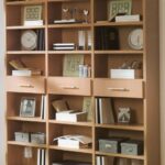 Librería en melamina de haya de 25 mm canteado pvc