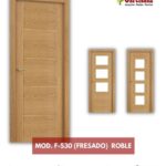 Puerta de madera con fresado Mod. F-530